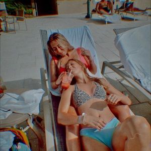 Meet your Posher, Juliana